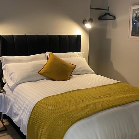 Citygo Apartments Queens Belfast Exteriör bild